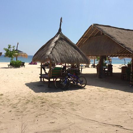 Balenta Bungalow Gili Meno Hotel Bagian luar foto
