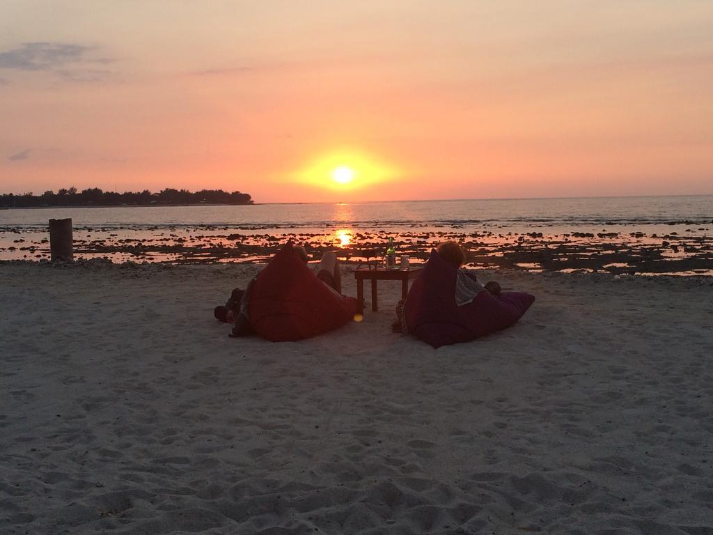 Balenta Bungalow Gili Meno Hotel Bagian luar foto