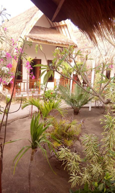 Balenta Bungalow Gili Meno Hotel Bagian luar foto